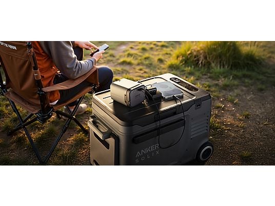 Anker SOLIX EverFrost 2 40L Electric Cooler + 100W Solar Panel – Nevera eléctrica portátil 40 L con panel solar, batería LiFePO₄, múltiples modos de carga y control por app, Negro