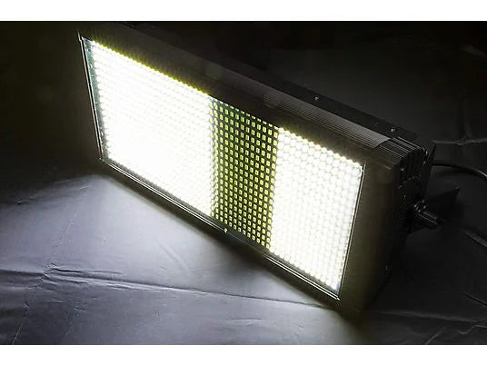 BeamZ BS1000 Estroboscópico y Cegador Profesional LED, 936 LEDs, DMX, Negro